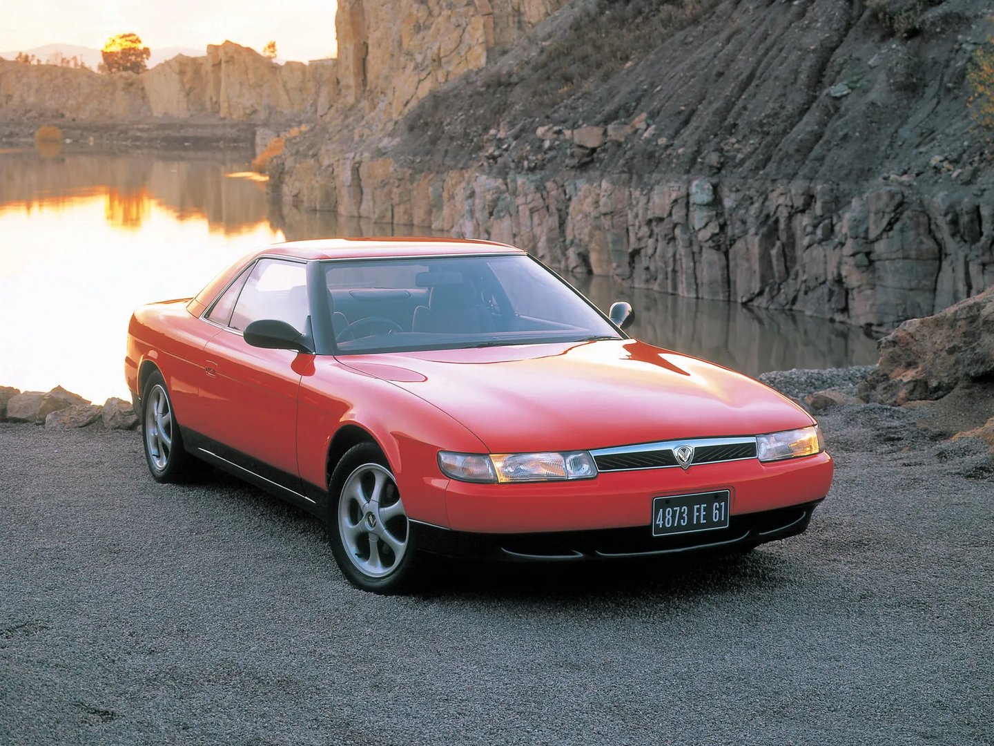 Mazda_Eunos_Cosmo_1_generation__Coupe__8.jpg