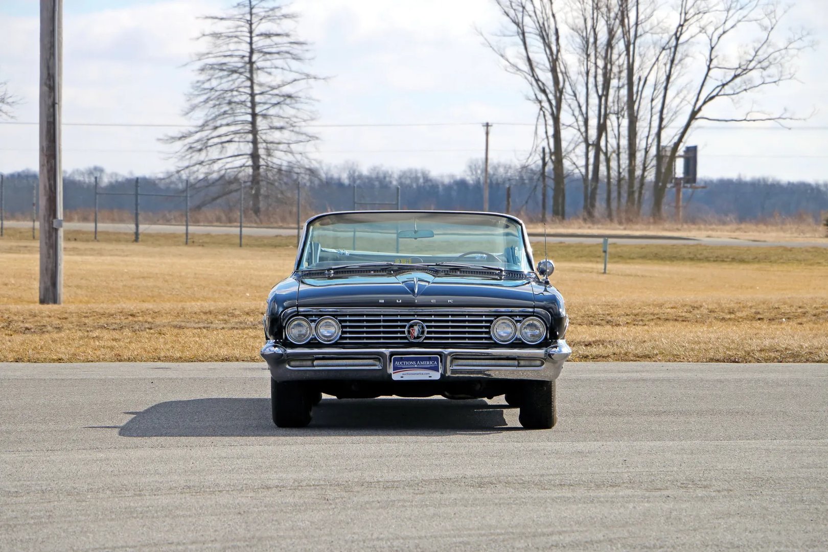 Buick_Electra_2_generation__Cabrio__3.jpg