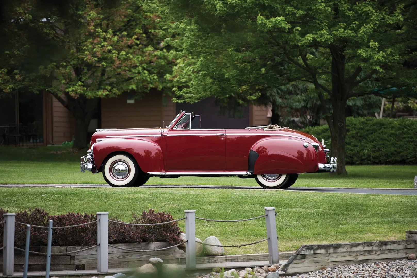 Chrysler_Windsor_1_generation__Cabrio__3.jpg