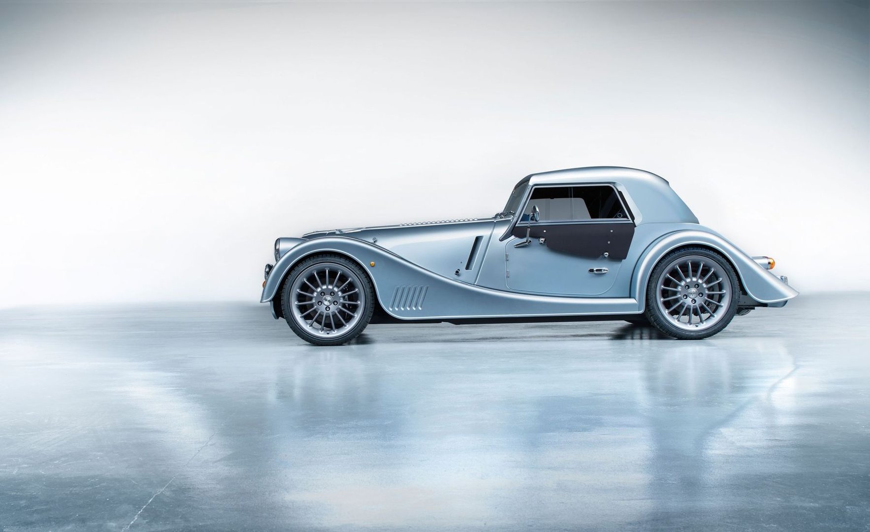 morgan_Plus_6_1_generation__Roadster__7.jpg