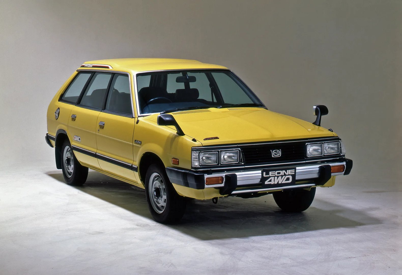 Subaru Leone 2 generation  Estate 5-door