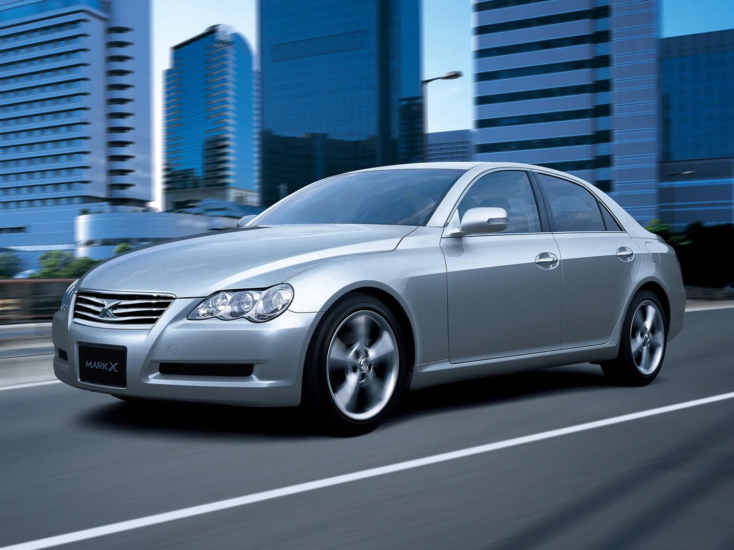 Toyota_Mark_X_1_generation__Sedan__1.jpg
