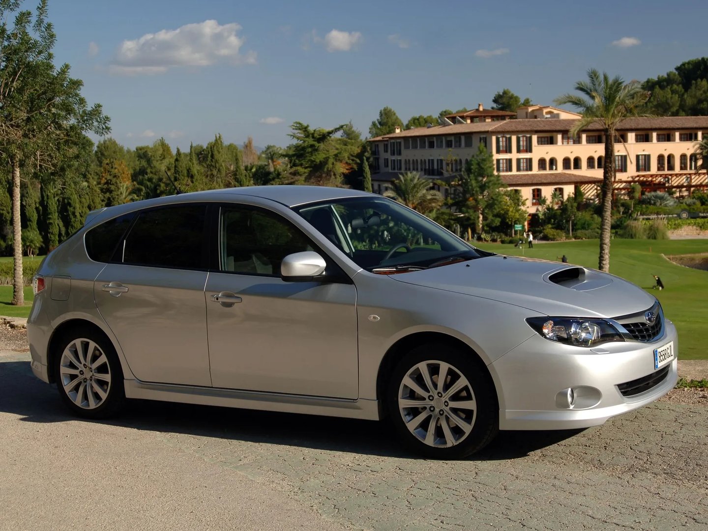 Subaru_Impreza_3_generation__Hatchback_5-door__1.jpg