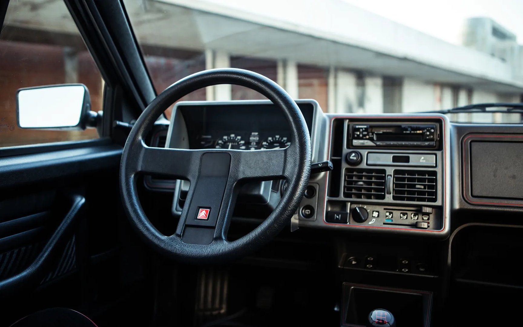 Citroen_AX_1_generation__Mini_3-doors__11.jpg