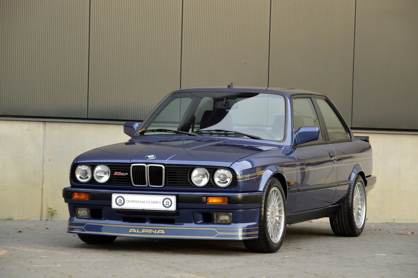 Alpina_B3_1_generation__Coupe__6.jpg
