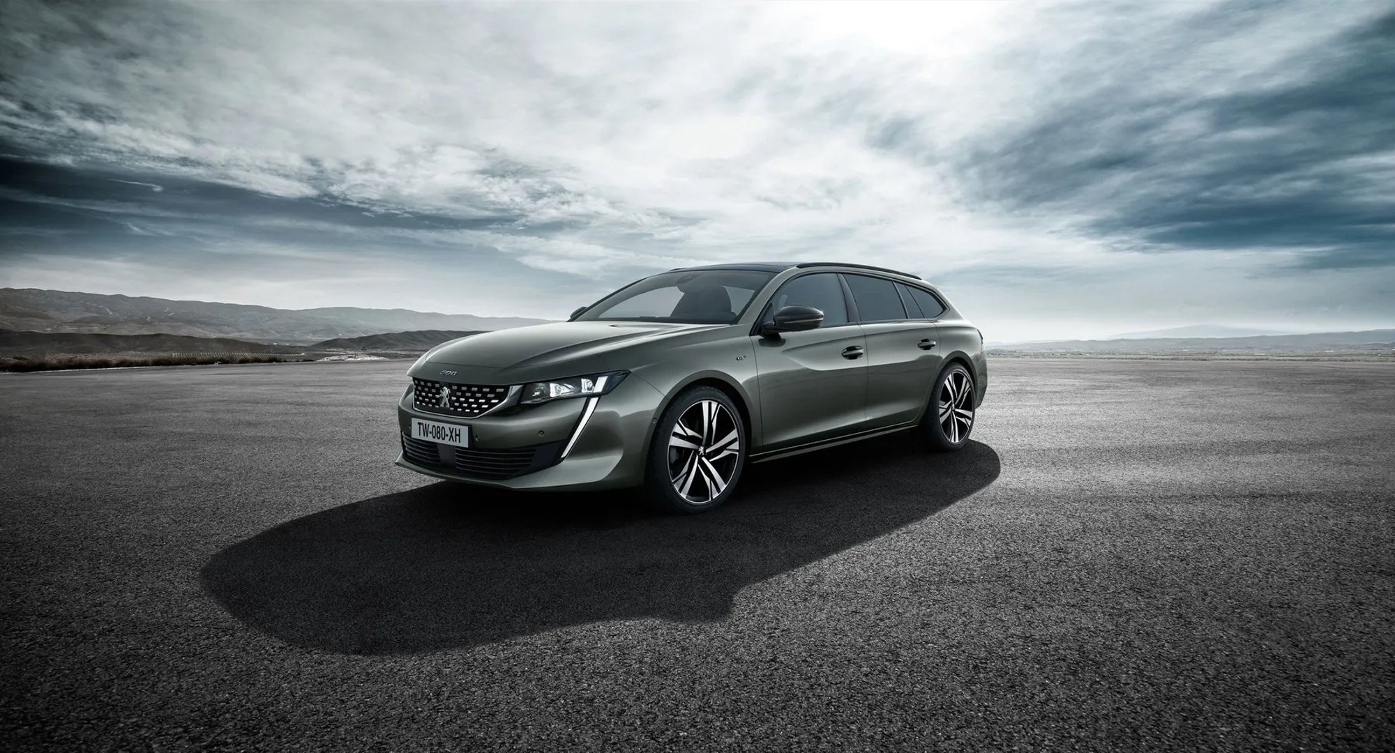 Peugeot_508_2_generation__Estate_5-door__12.jpg