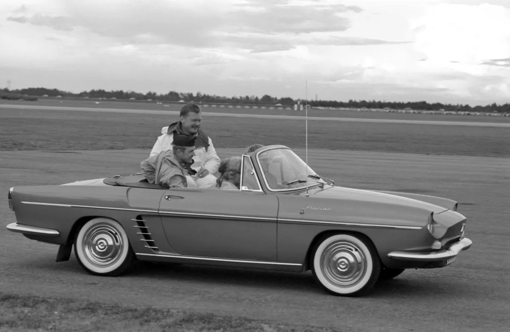 Renault_Floride_1_generation__Cabrio__4.jpg