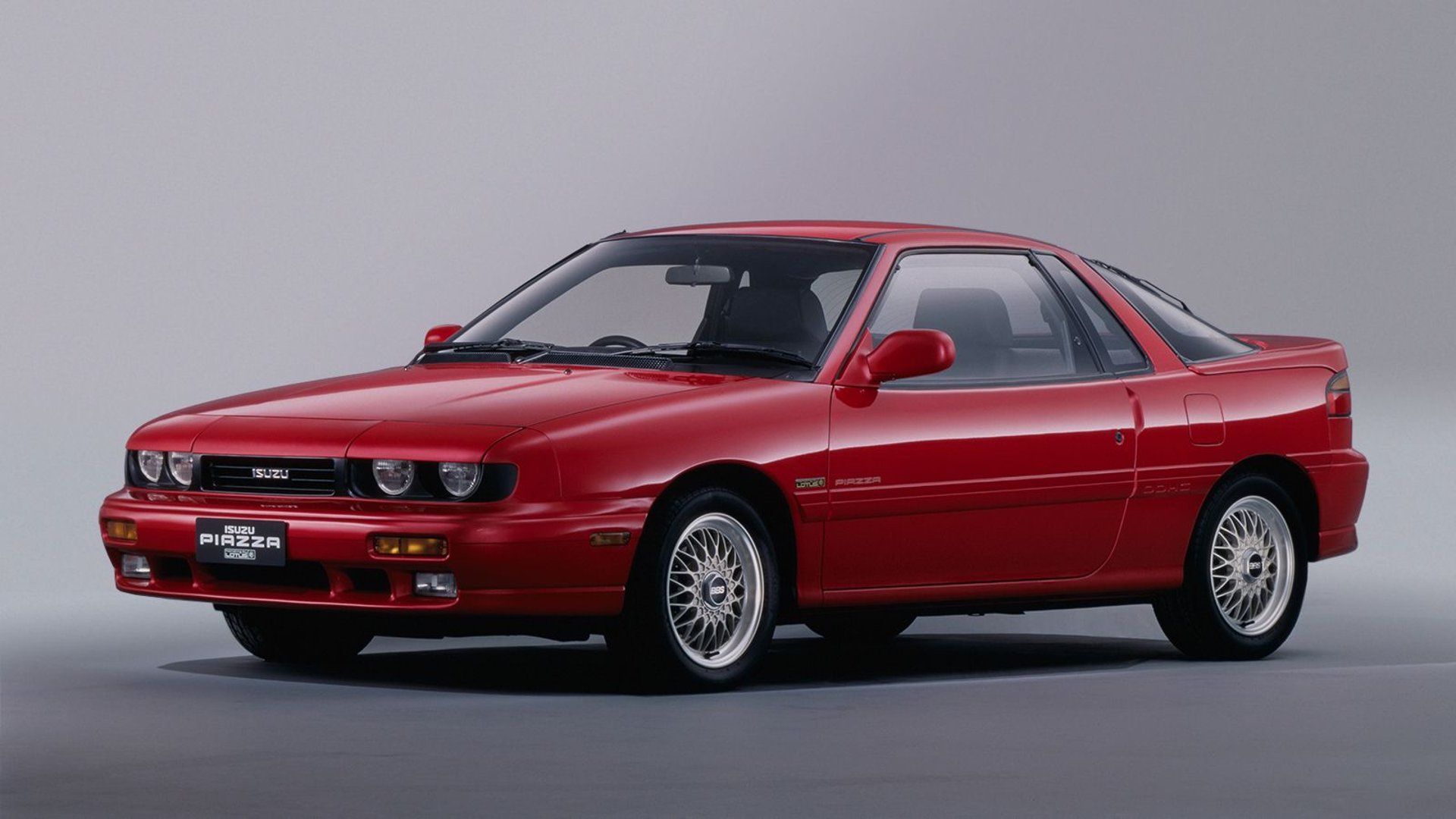 isuzu_Piazza_2_generation__Hatchback_3-door__2.jpg