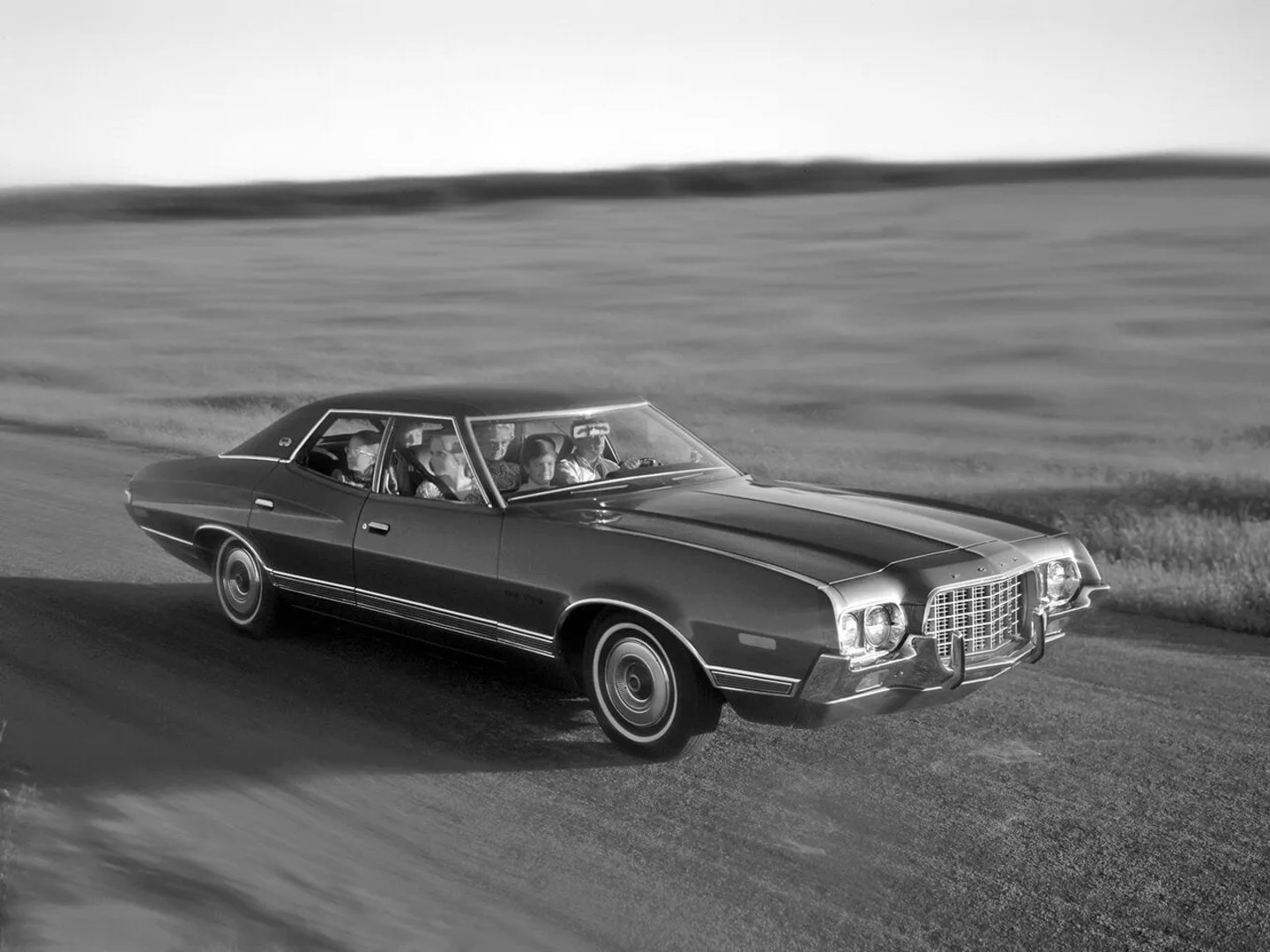 —  Sedan