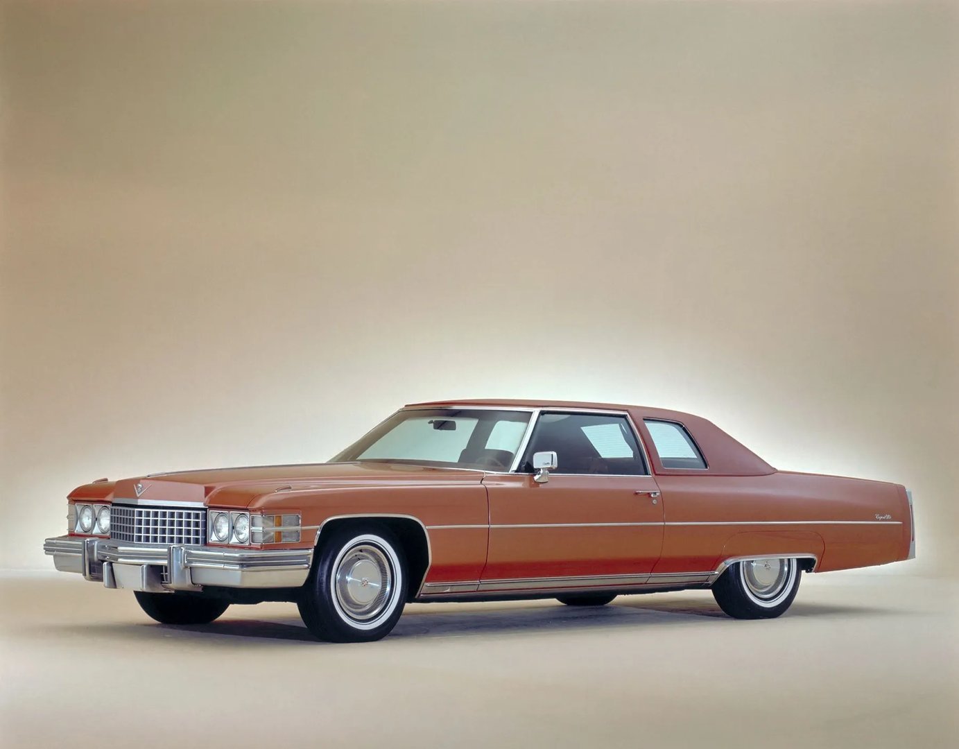 Cadillac_DeVille_4_generation__Coupe__10.jpg