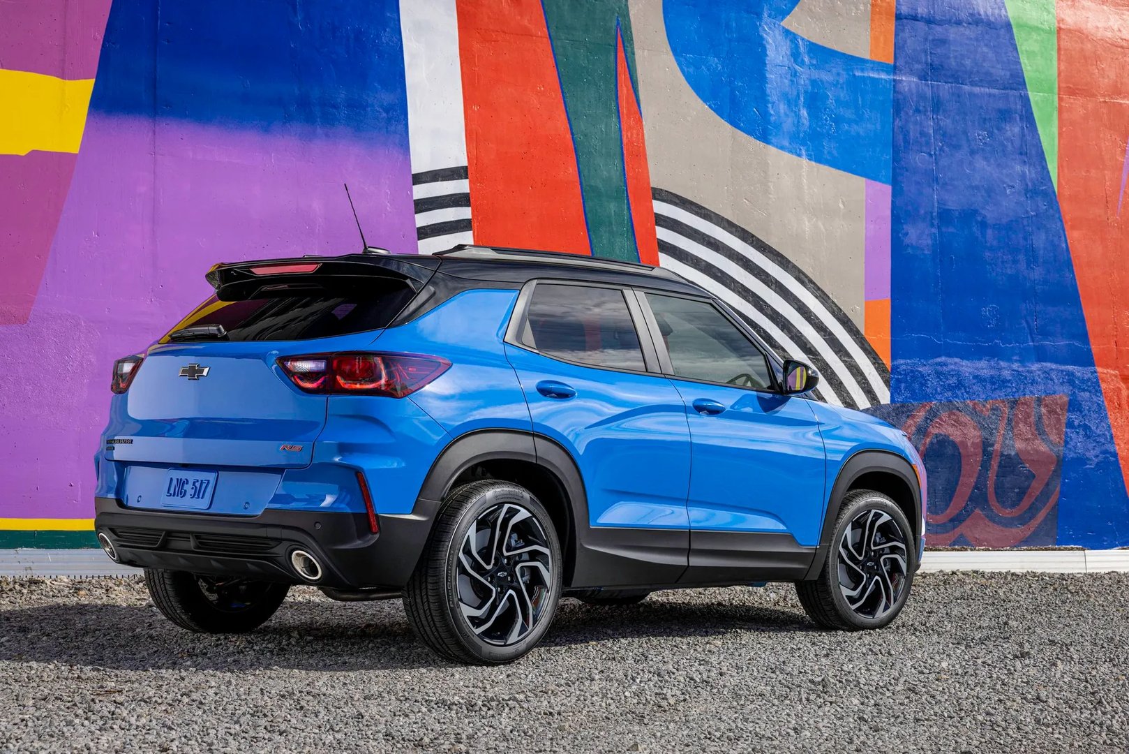 Chevrolet_TrailBlazer_3_generation_restyling_1__SUV_5-doors__9.jpg