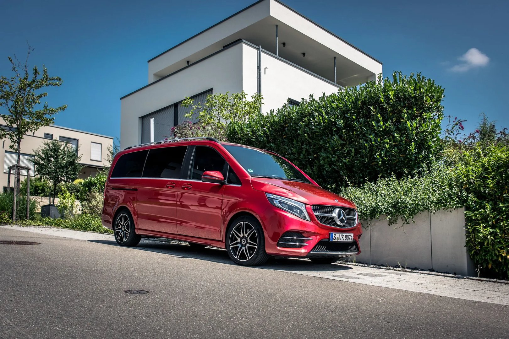 Mercedes_V-Class_3_generation_restyling__Minivan__7.jpg