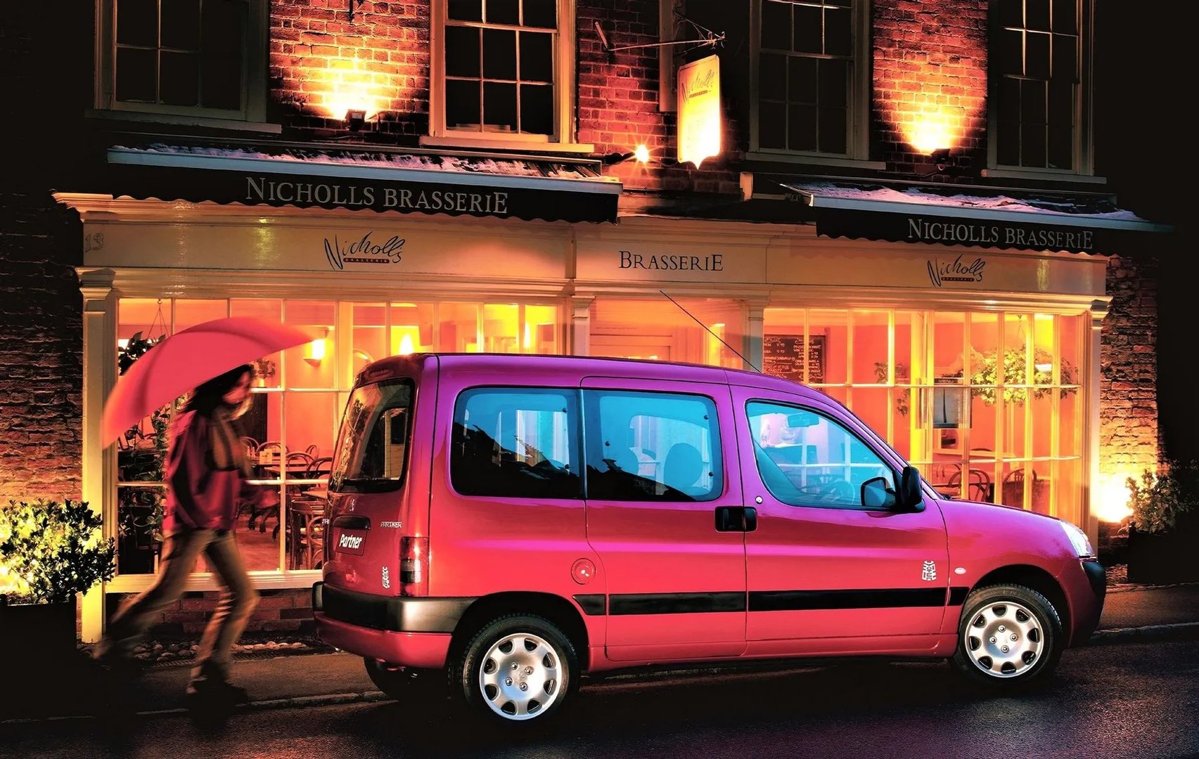 Peugeot_Partner_1_generation_restyling__Compact_Van__6.jpg