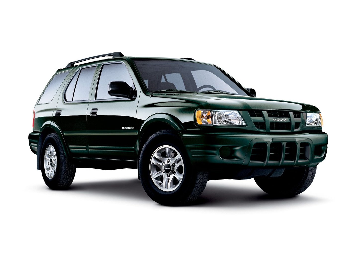isuzu_Rodeo_2_generation__SUV_5-doors__6.jpg