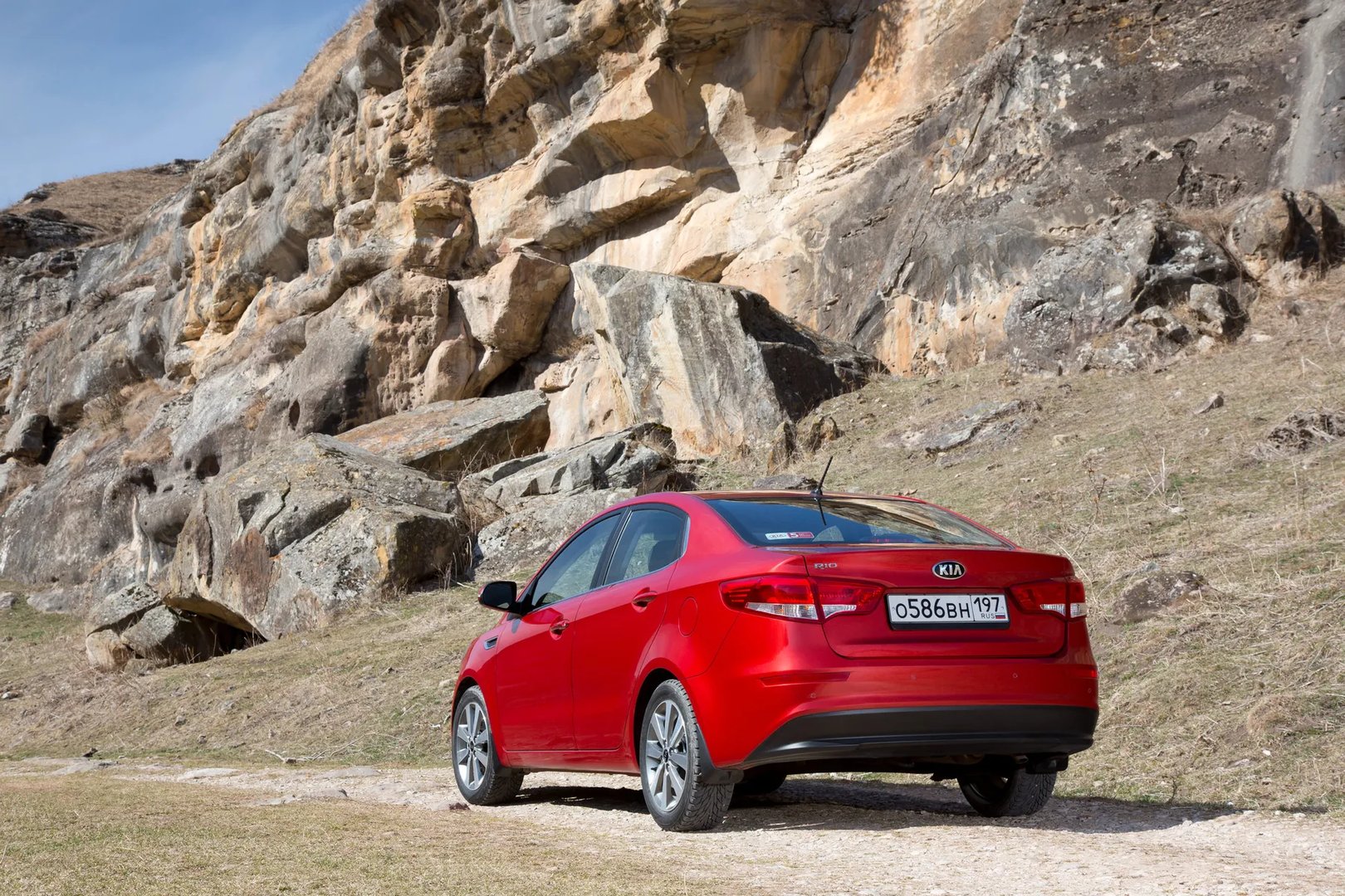 Kia_Rio_3_generation_restyling__Sedan__7.jpg
