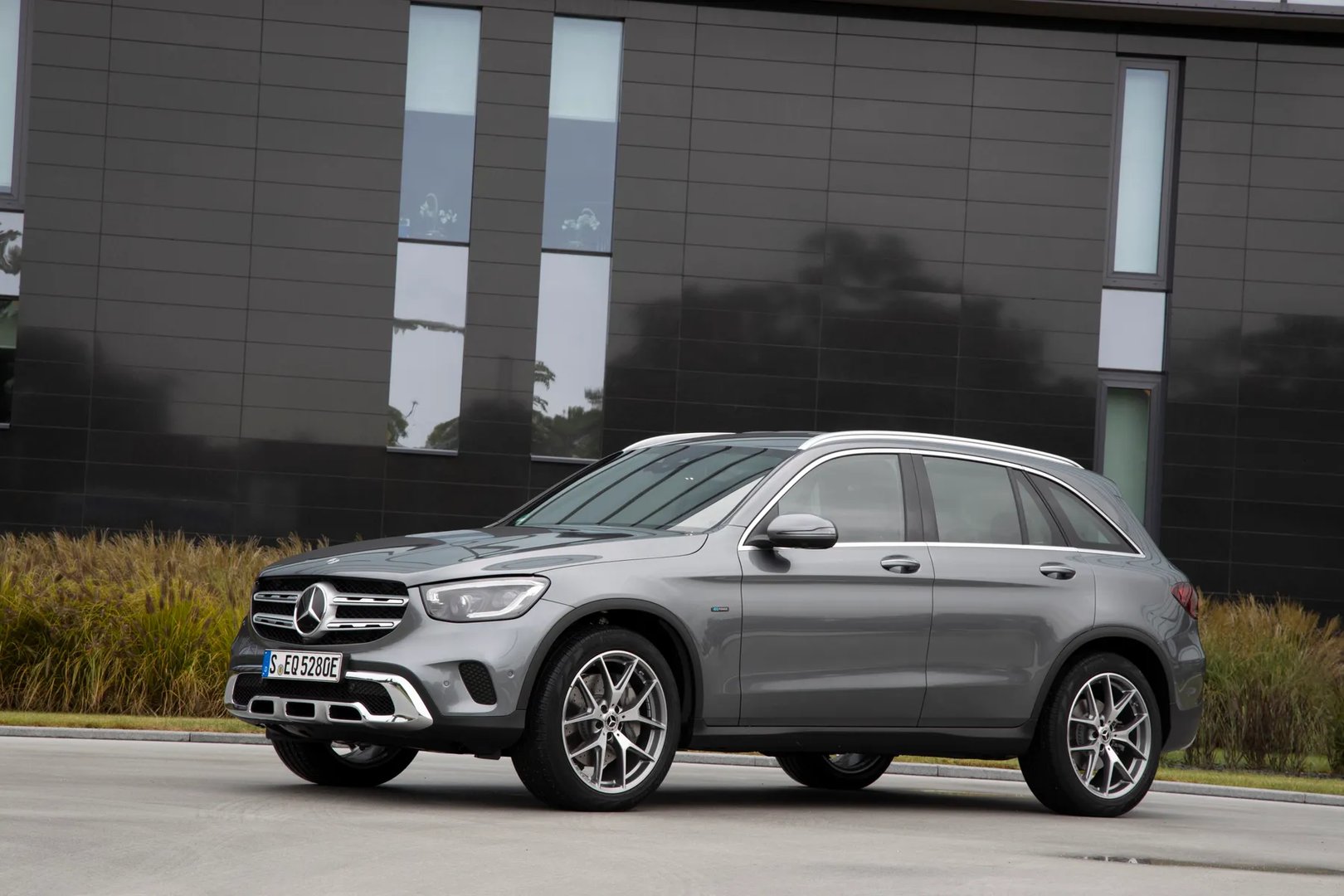 Mercedes_GLC_1_generation_restyling__SUV_5-doors__12.jpg