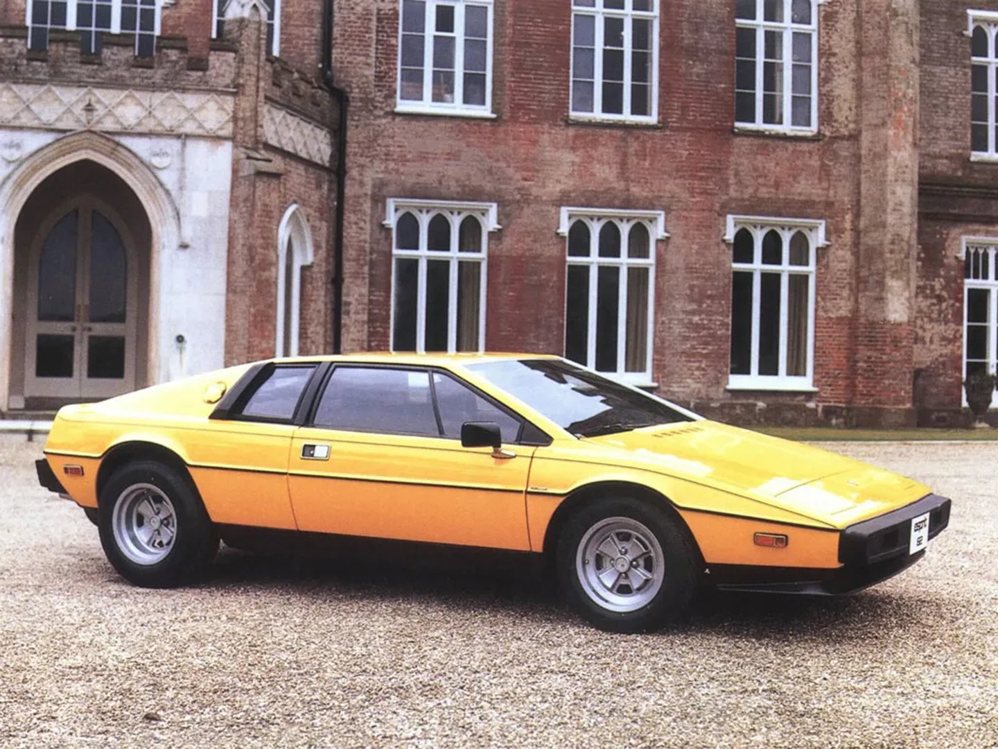 Lotus_Esprit_2_generation__Coupe__4.jpg