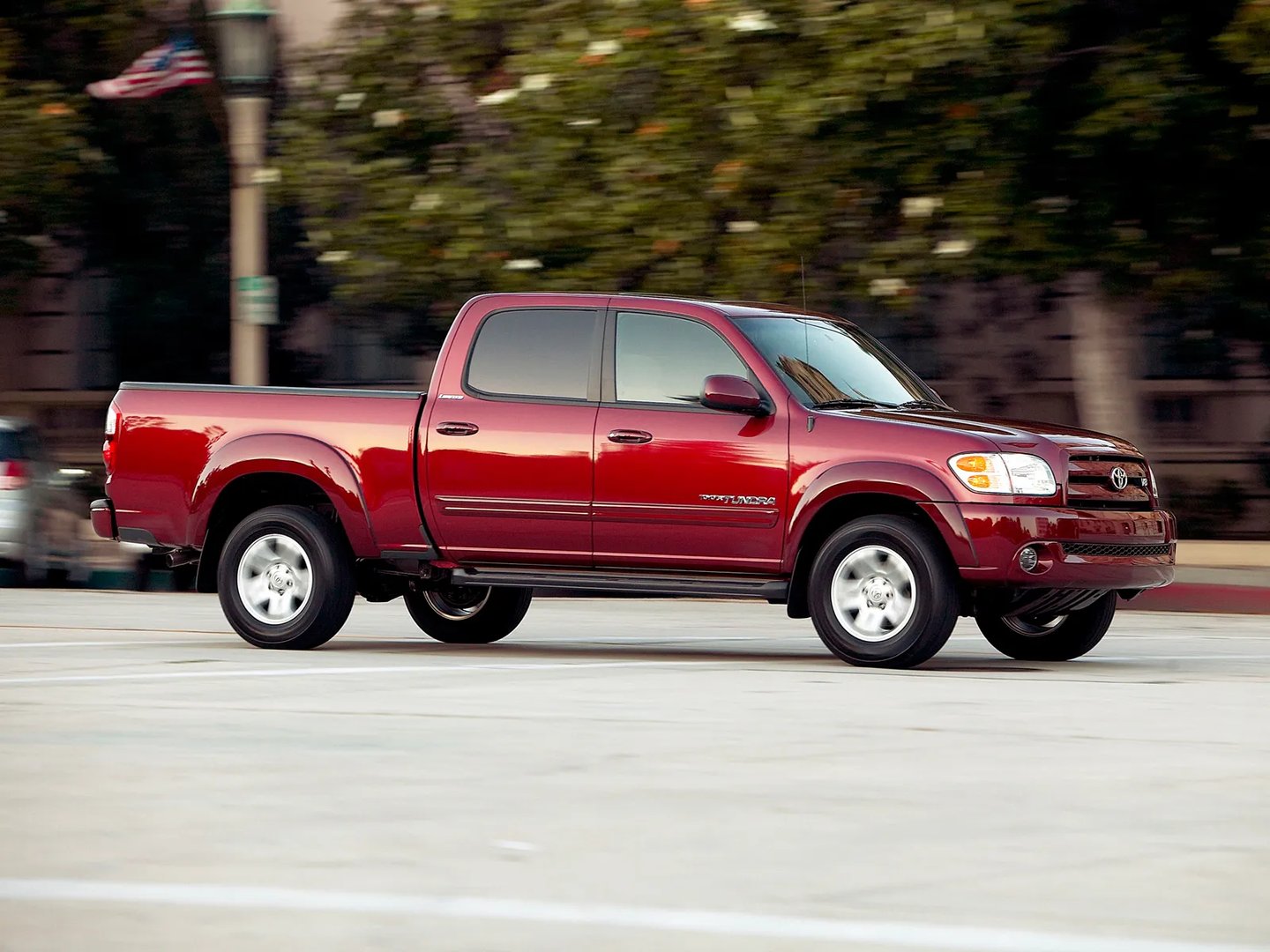 Toyota_Tundra_1_generation_restyling__Pickup_double-cab__5.jpg