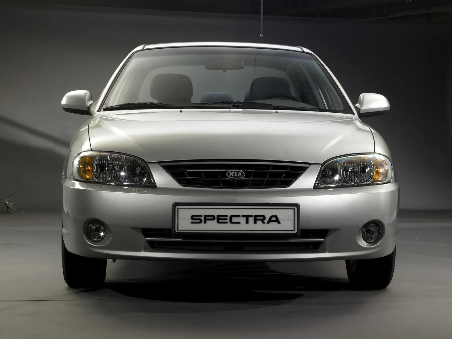 Kia_Spectra_1_generation_restyling_2__Sedan__6.jpg