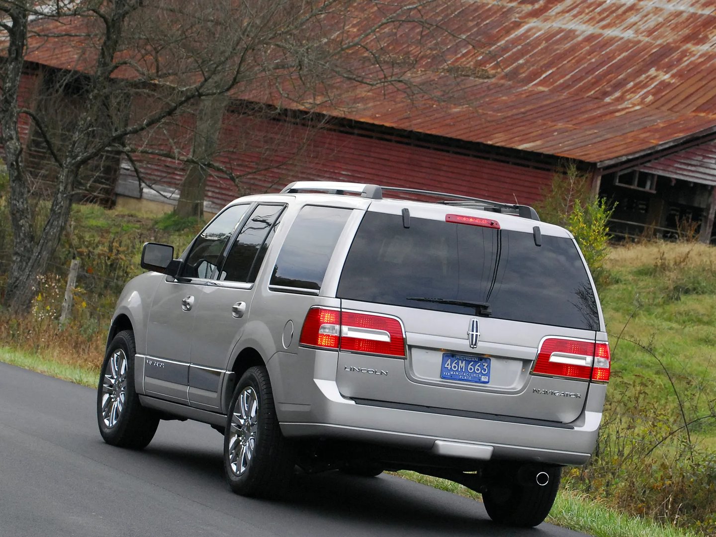 Lincoln_Navigator_3_generation__SUV_5-doors__10.jpg