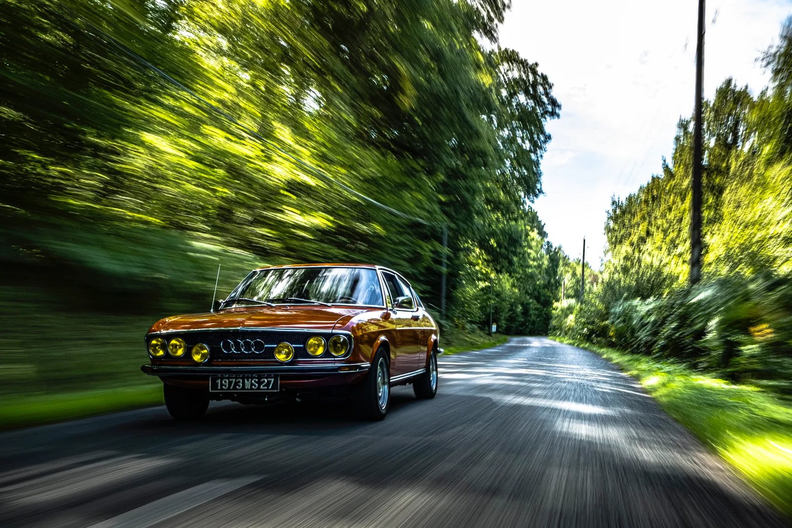 Audi_100_1_generation__Coupe__11.jpg