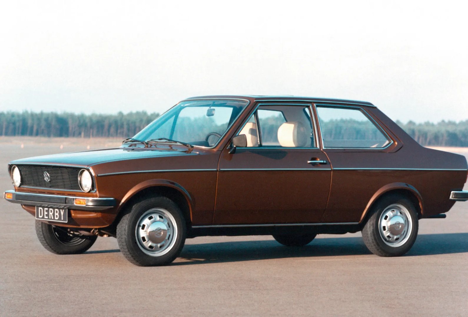 Volkswagen_Derby_1_generation__Coupe__2.jpg
