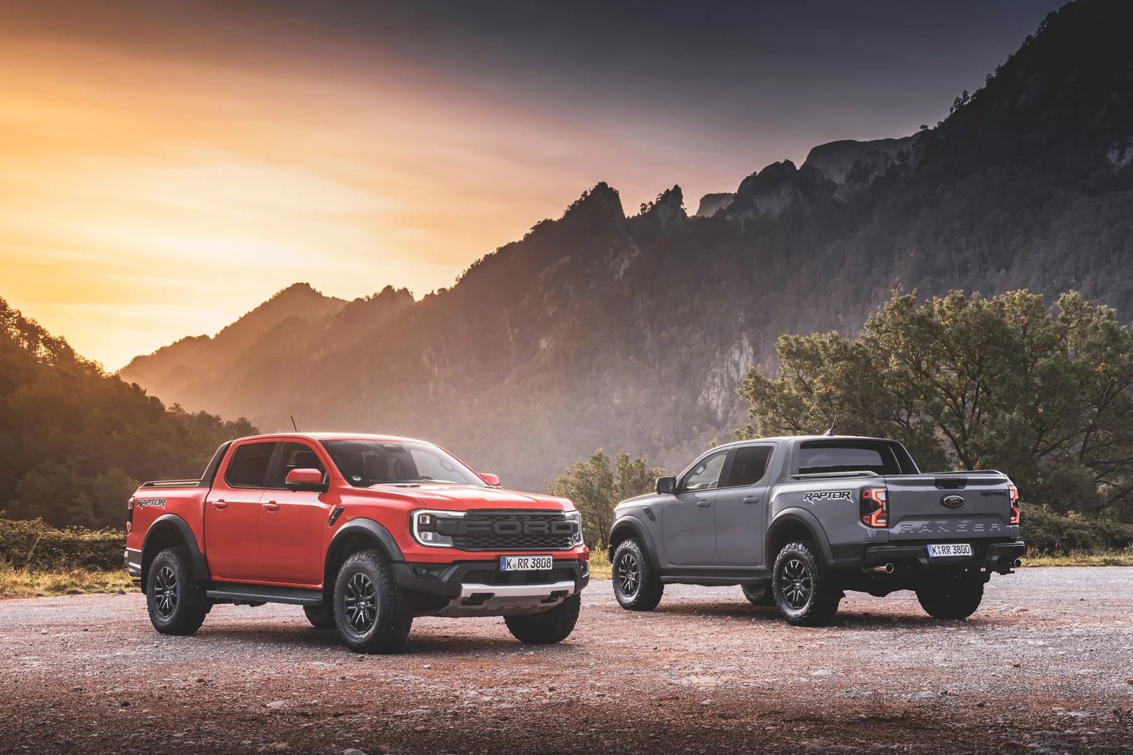 Ford_Ranger_Raptor_4_generation__Pickup_double-cab__13.jpg