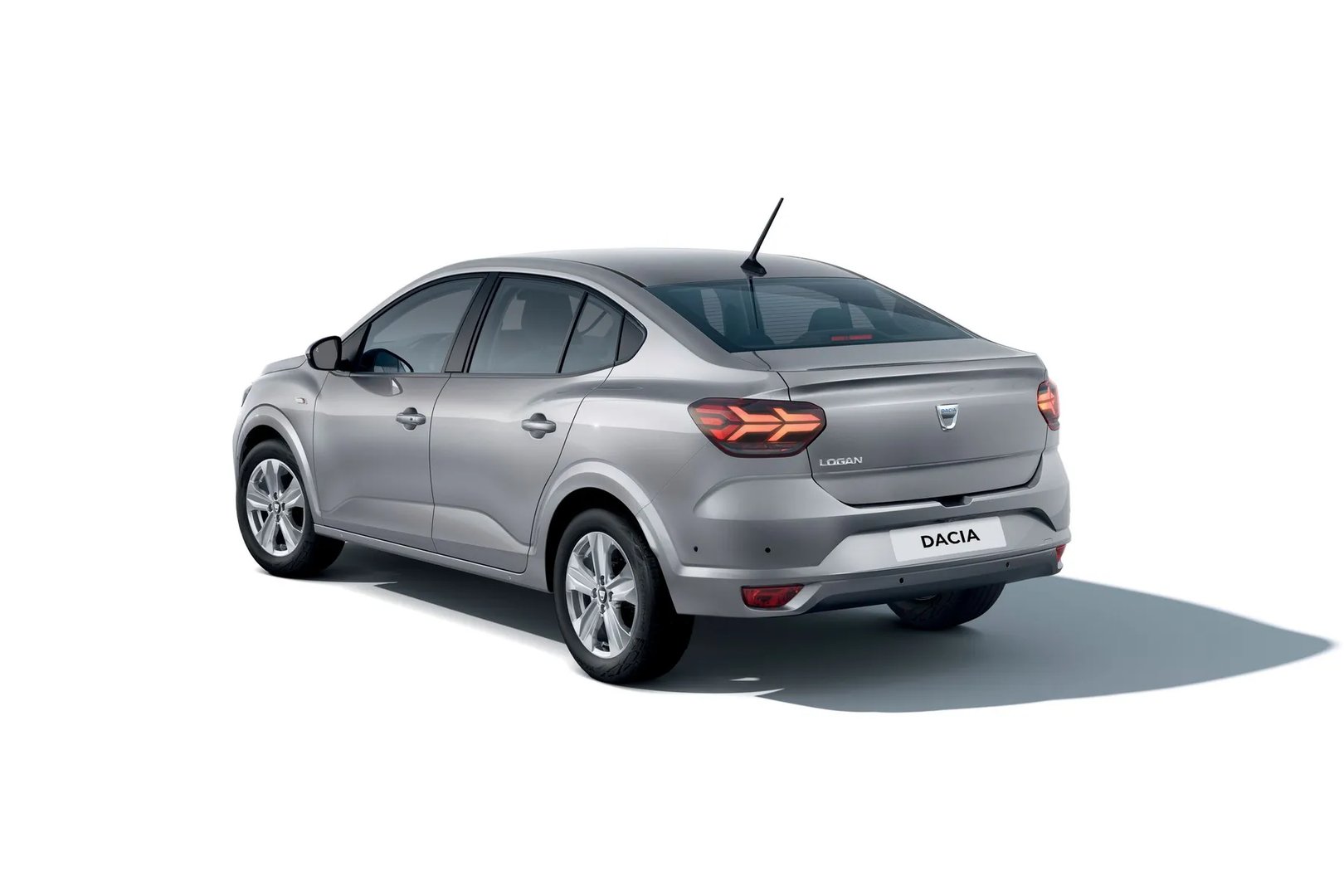 Dacia_Logan_3_generation__Sedan__6.jpg