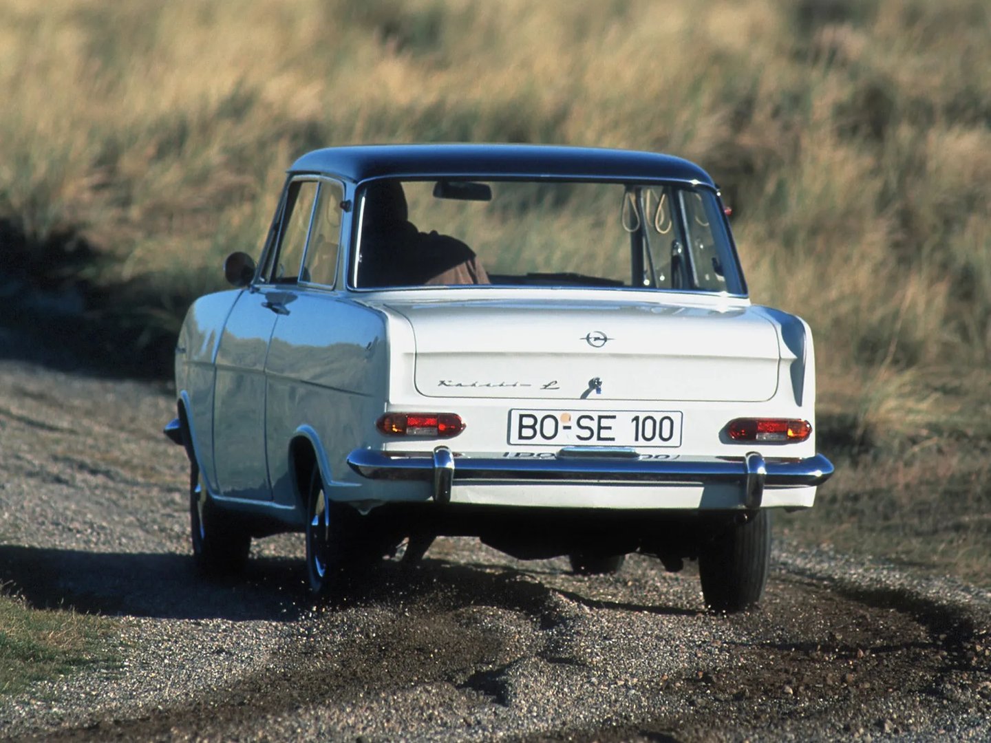 Opel_Kadett_1_generation__Sedan_2-doors__2.jpg