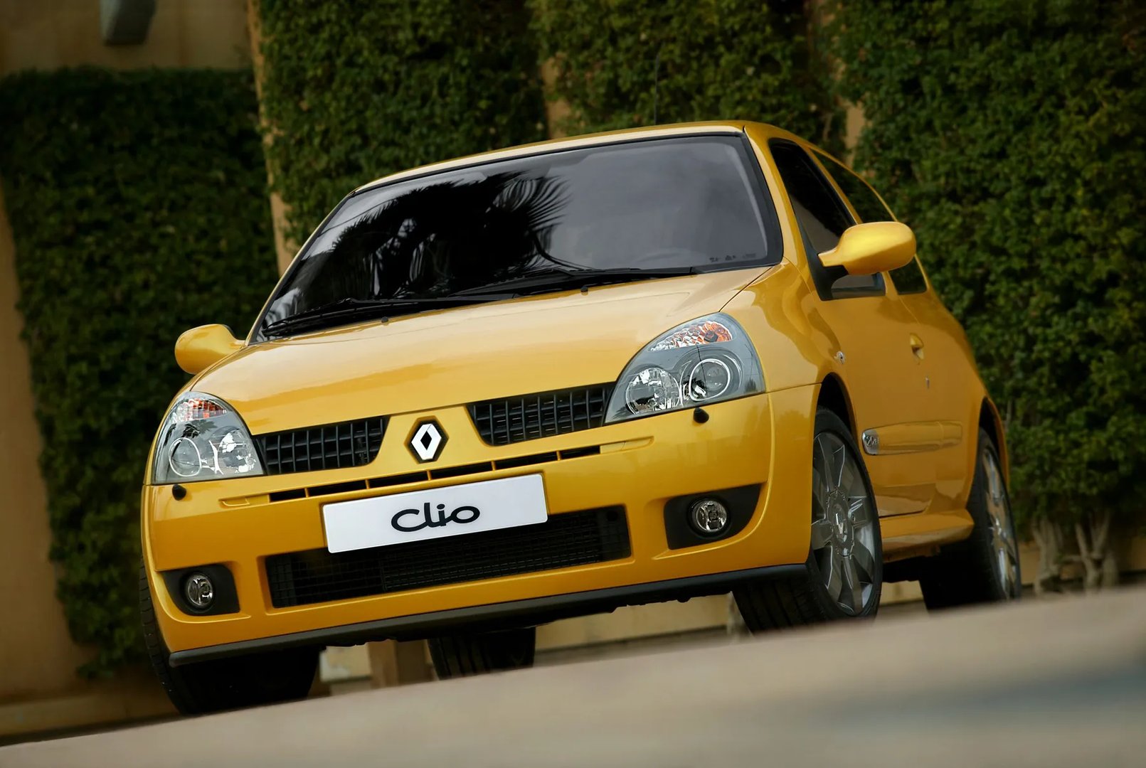 2 generation, restyling 