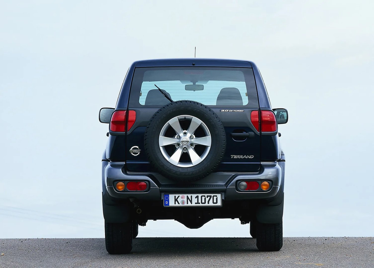 Nissan_Terrano_2_generation_restyling_2__SUV_5-doors__3.jpg