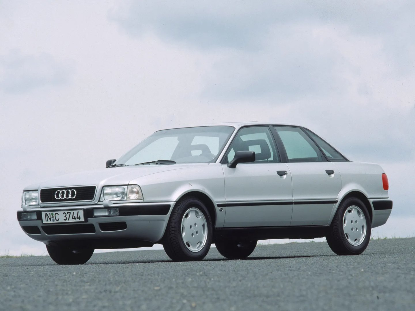 Audi_80_4_generation__Sedan__2.jpg