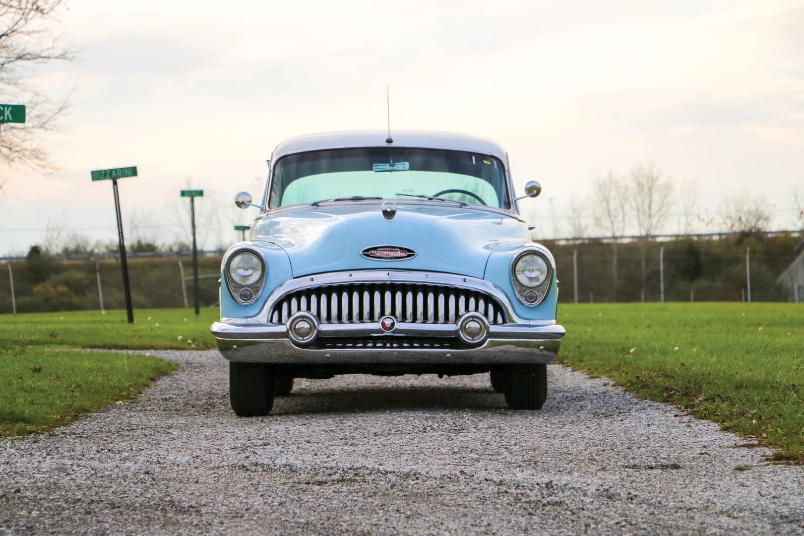 Buick_Special_2_generation__Sedan_2-doors__3.jpg