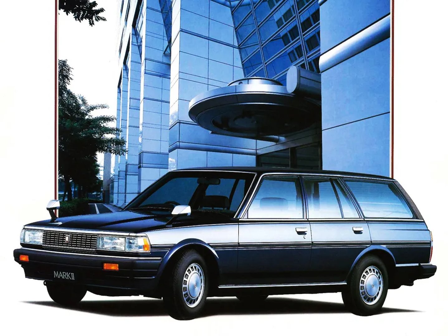Toyota_Mark_II_5_generation__Estate_5-door__1.jpg