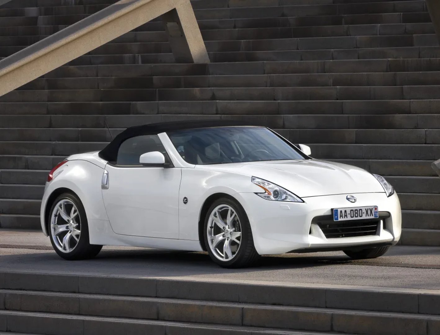 Nissan 370Z 1 generation  Roadster