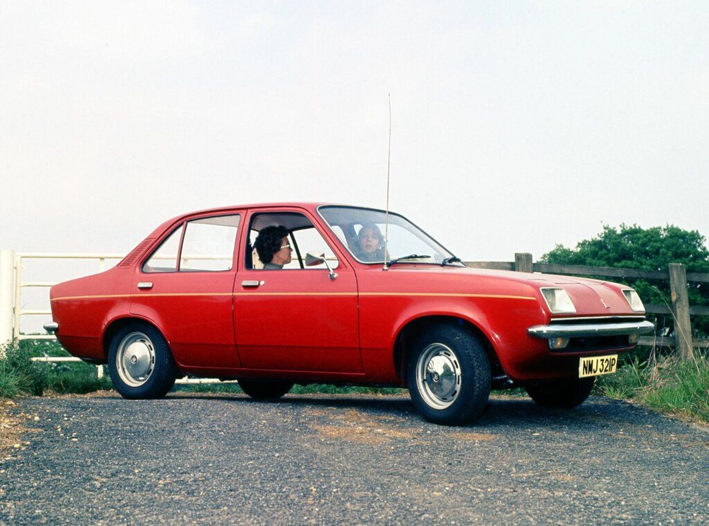 vauxhall_Chevette_1_generation__Sedan__3.jpg