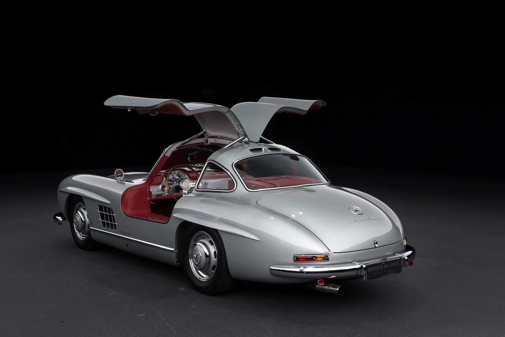 Mercedes_W198_1_generation__Coupe__10.jpg