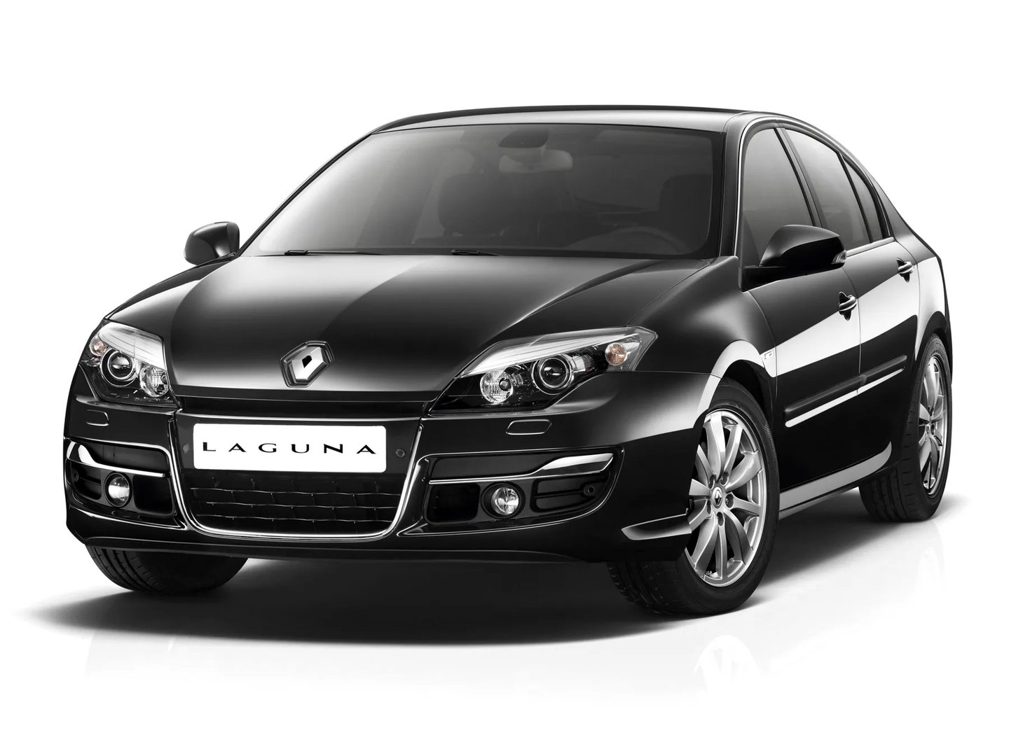 Renault Laguna 3 generation, restyling  Liftback
