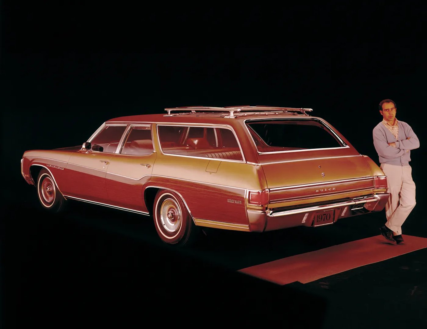Buick_Estate_Wagon_1_generation__Estate_5-door__6.jpg