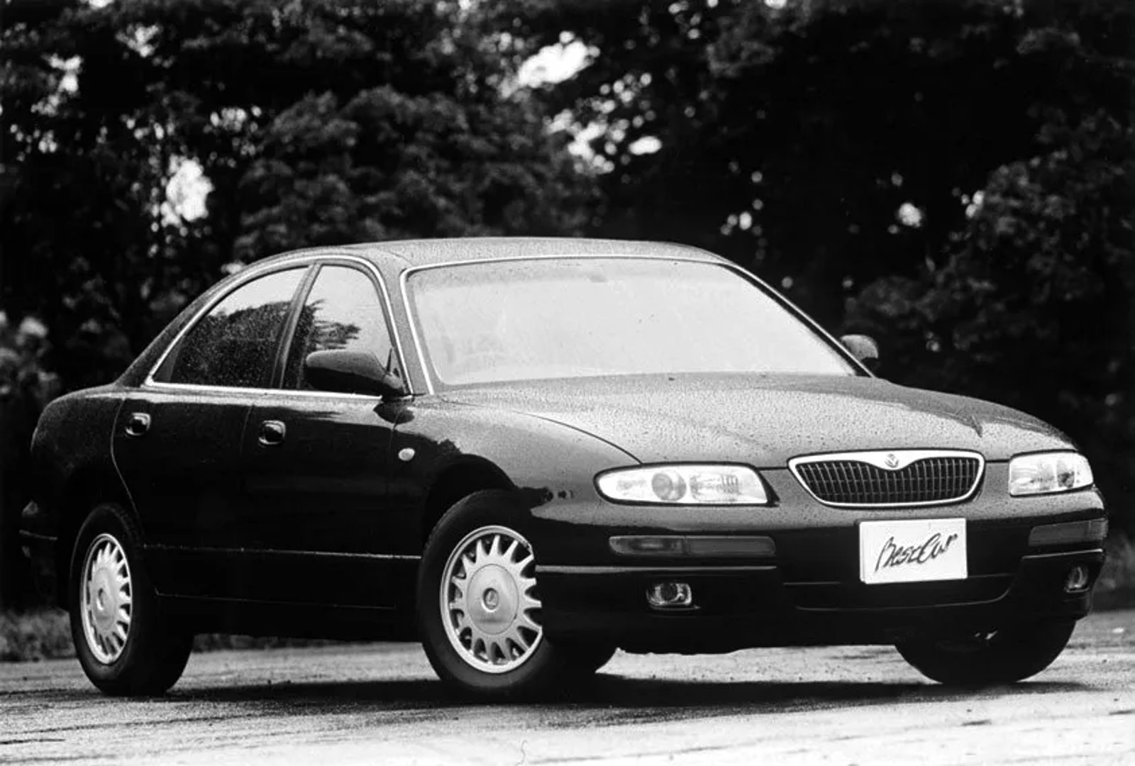 Mazda_Eunos_800_1_generation__Sedan__3.jpg