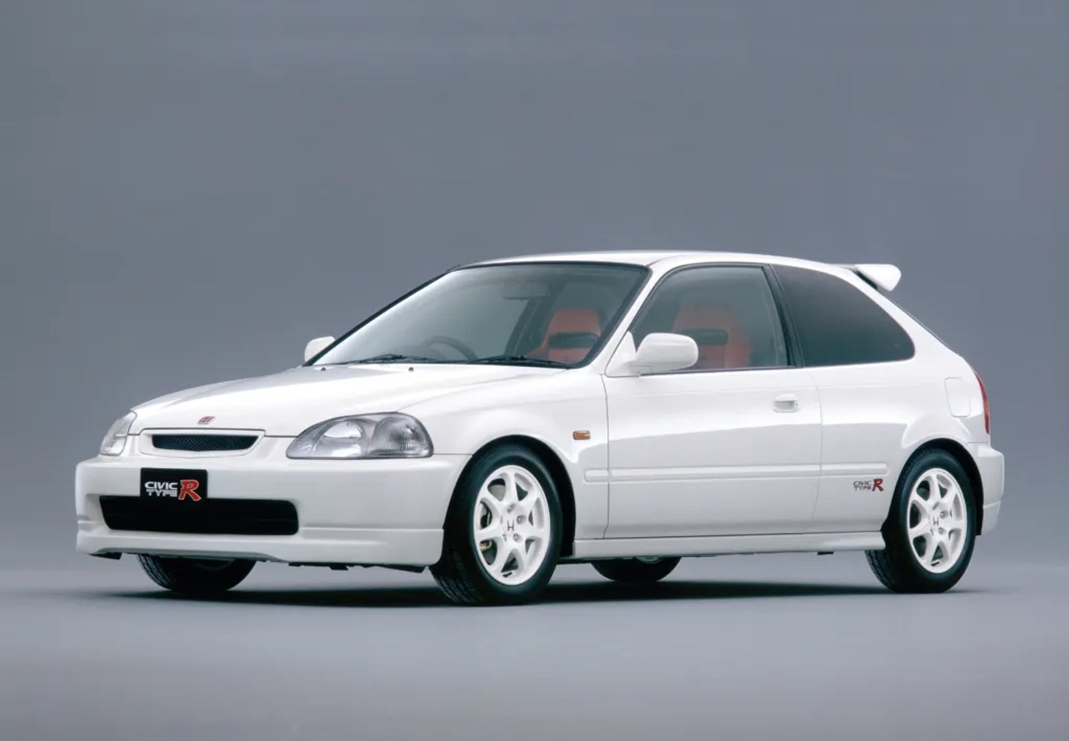 Honda_Civic_Type_R_6_generation__Hatchback_3-door__2.jpg