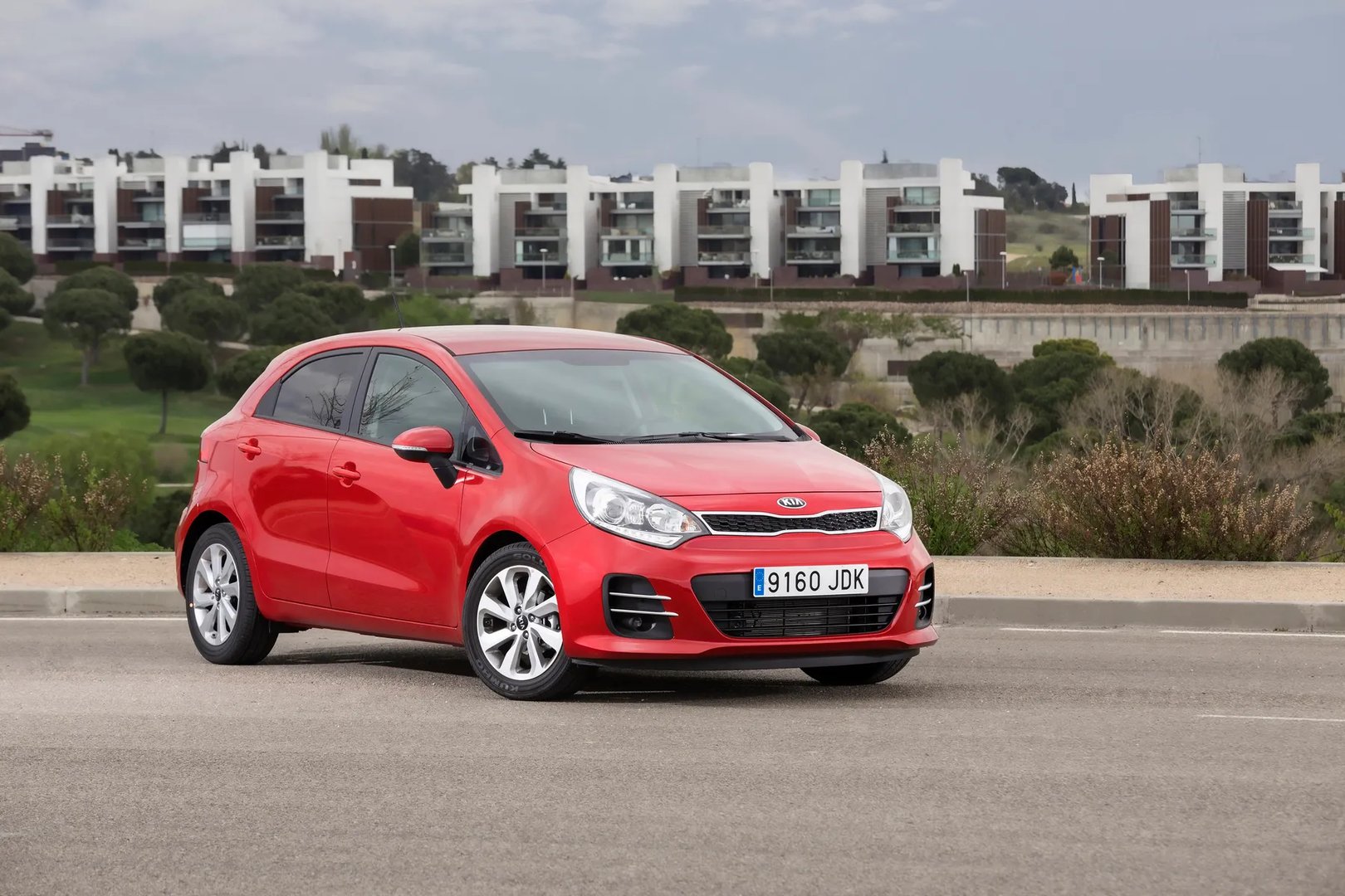 Kia_Rio_3_generation_restyling__Hatchback_5-door__8.jpg