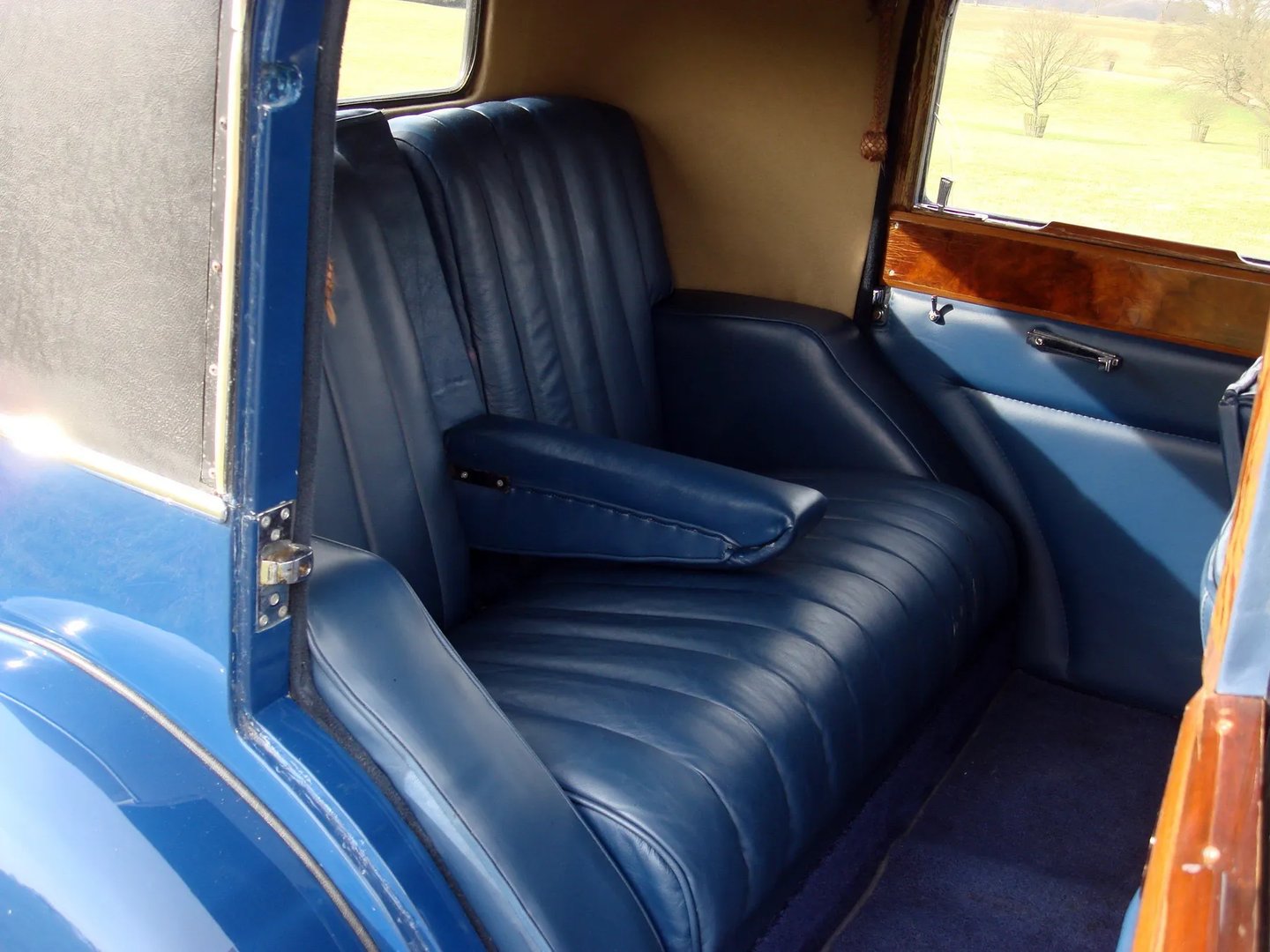 Rolls-Royce_20_25_1_generation__Sedan__13.jpg