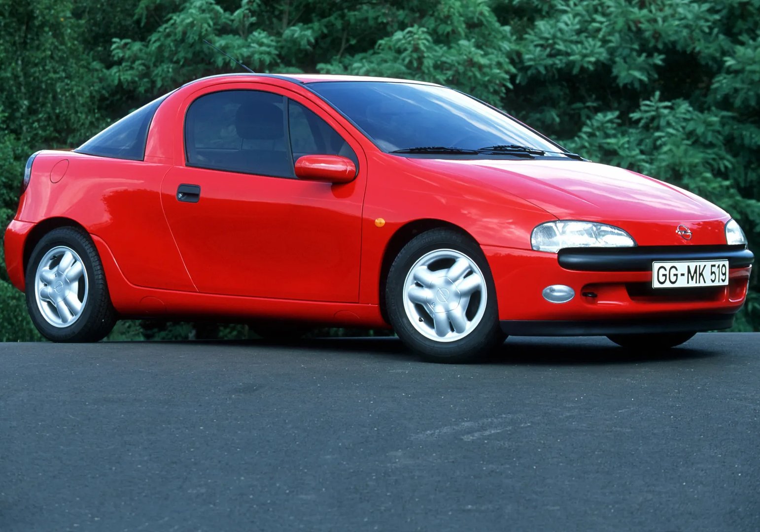 Opel_Tigra_1_generation__Coupe__5.jpg