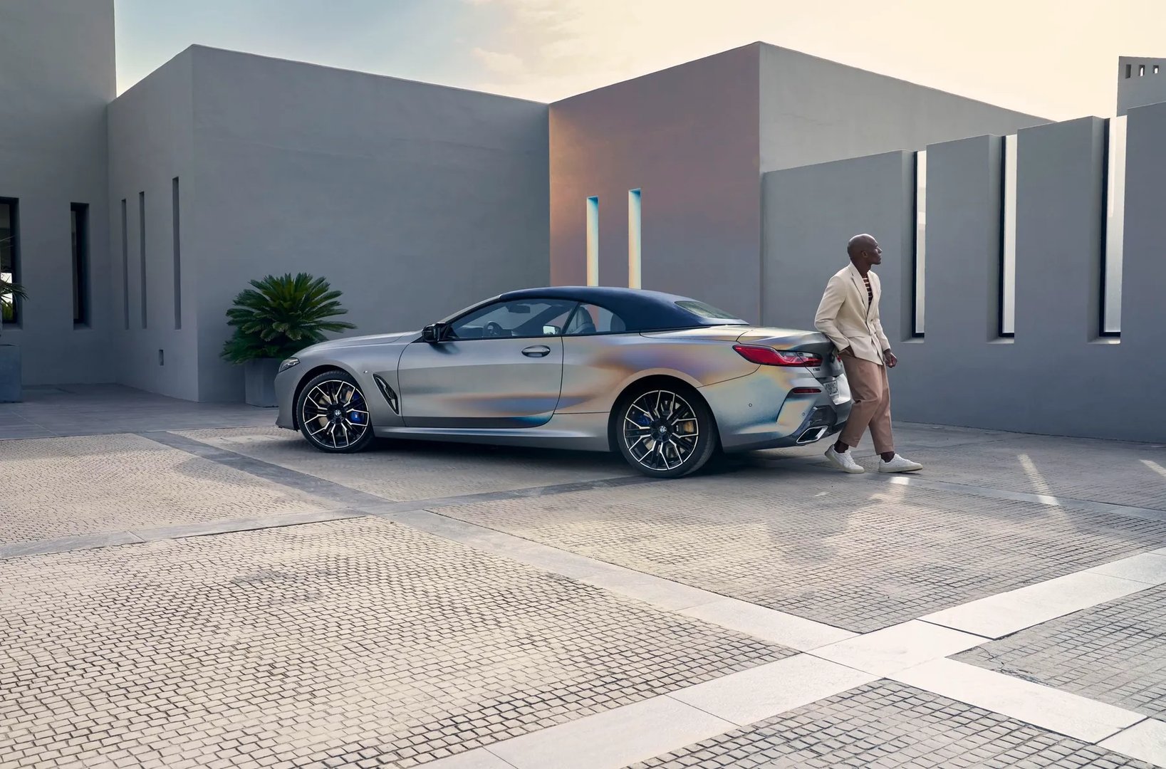BMW_8_series_2_generation_restyling_1__Cabrio__4.jpg