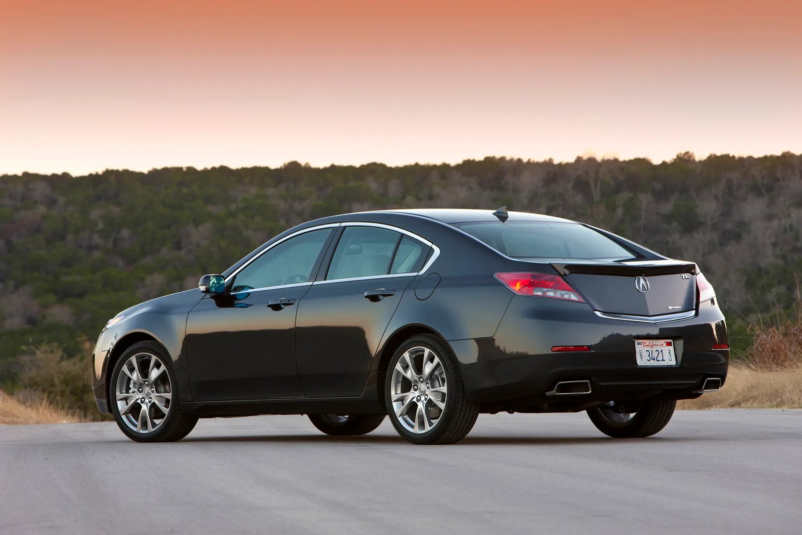 Acura_TL_4_generation_restyling__Sedan__2.jpg
