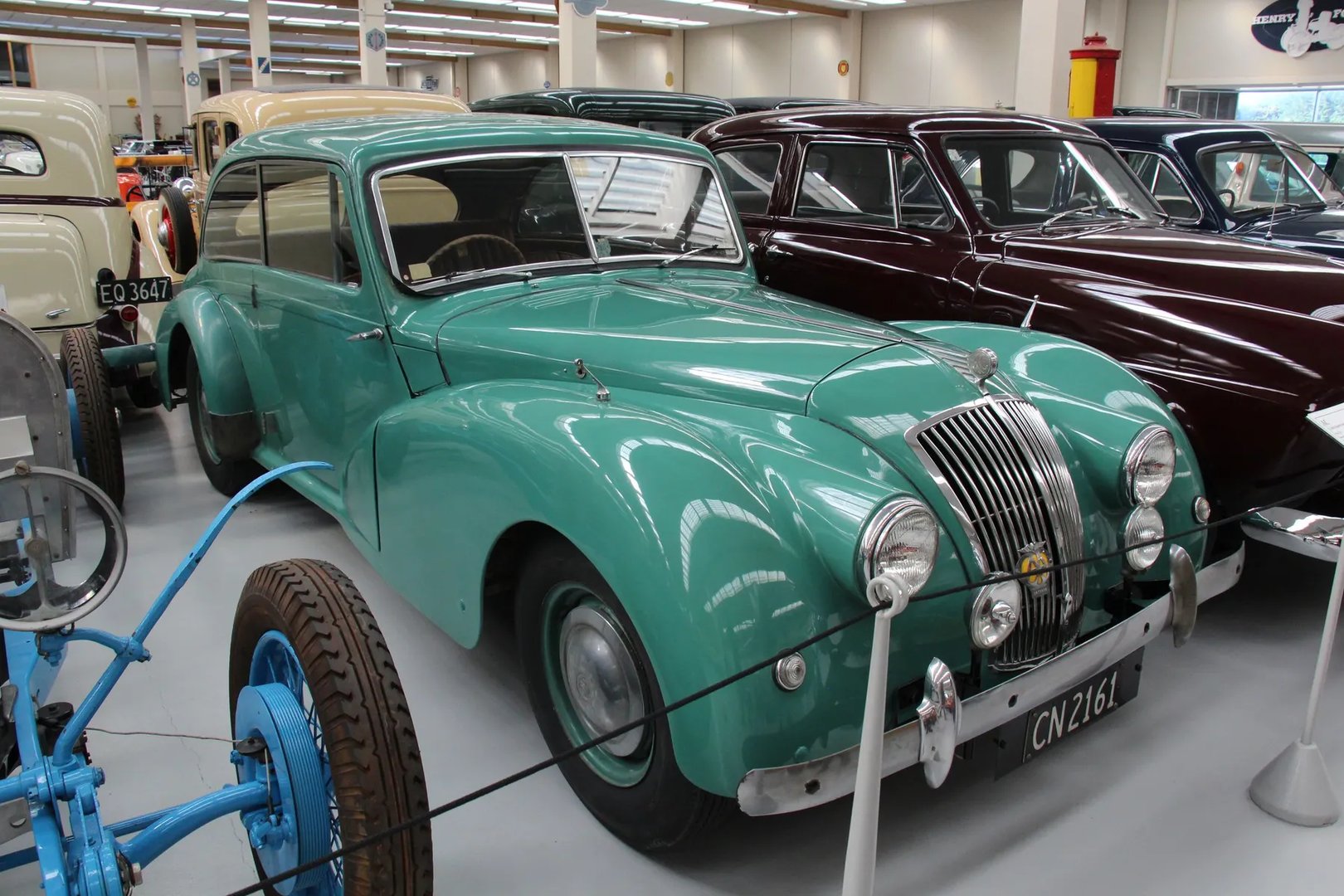 AC_2-Litre_1_generation__Sedan__1.jpg