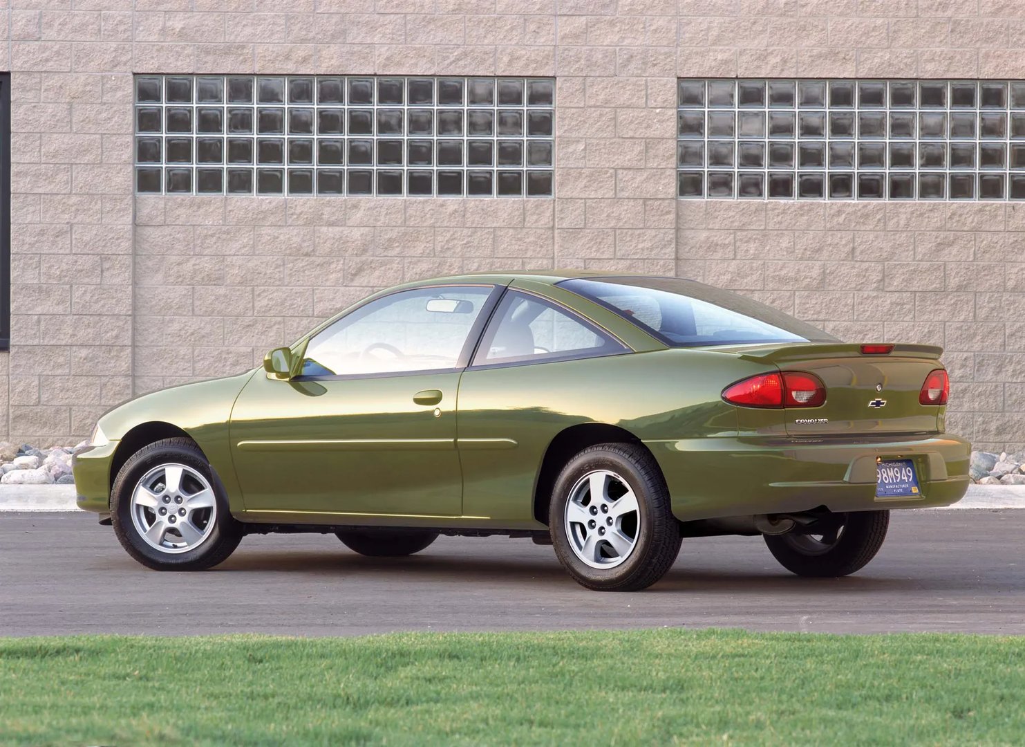Chevrolet_Cavalier_3_generation_restyling__Coupe__1.jpg
