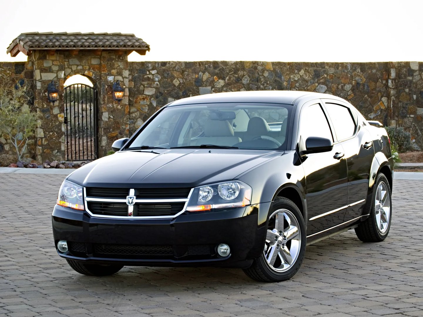 Dodge_Avenger_2_generation__Sedan__7.jpg