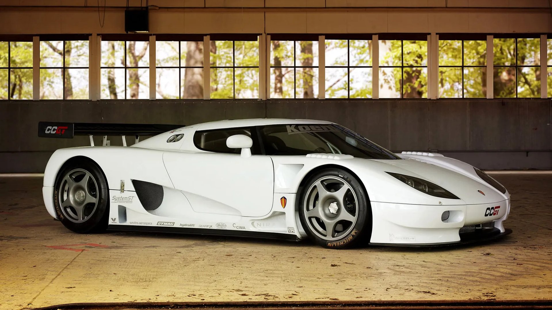 Koenigsegg_CCGT_1_generation__Coupe__3.jpg